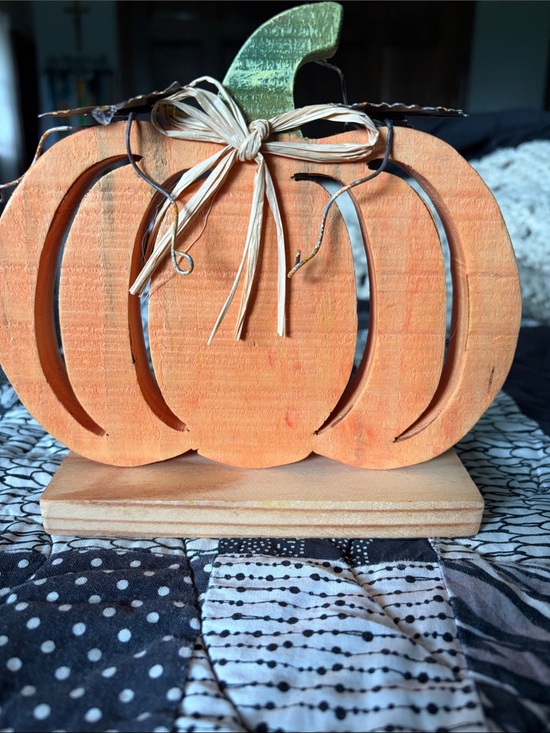 Melrose and Market Other - Rustic Orange Wooden Pumpkin Table Decor with Raffia Bow and metal leaves NWT